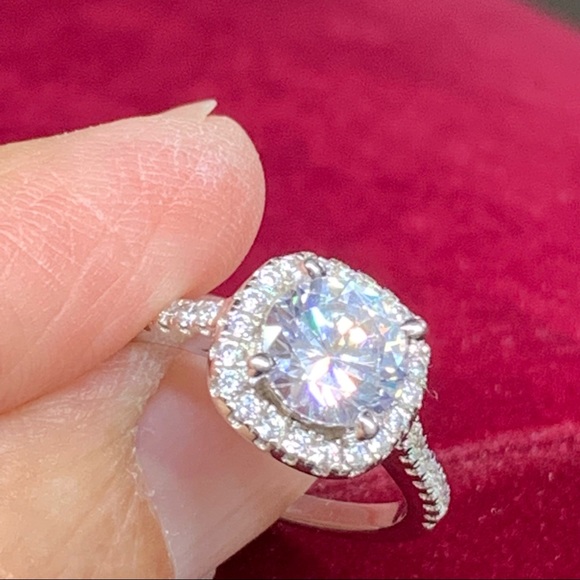 1 Carat Solitaire CZ Ring Size 7 - Picture 11 of 17